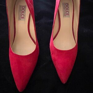 Dolce by Mojo Moxy Red Suede Pumps